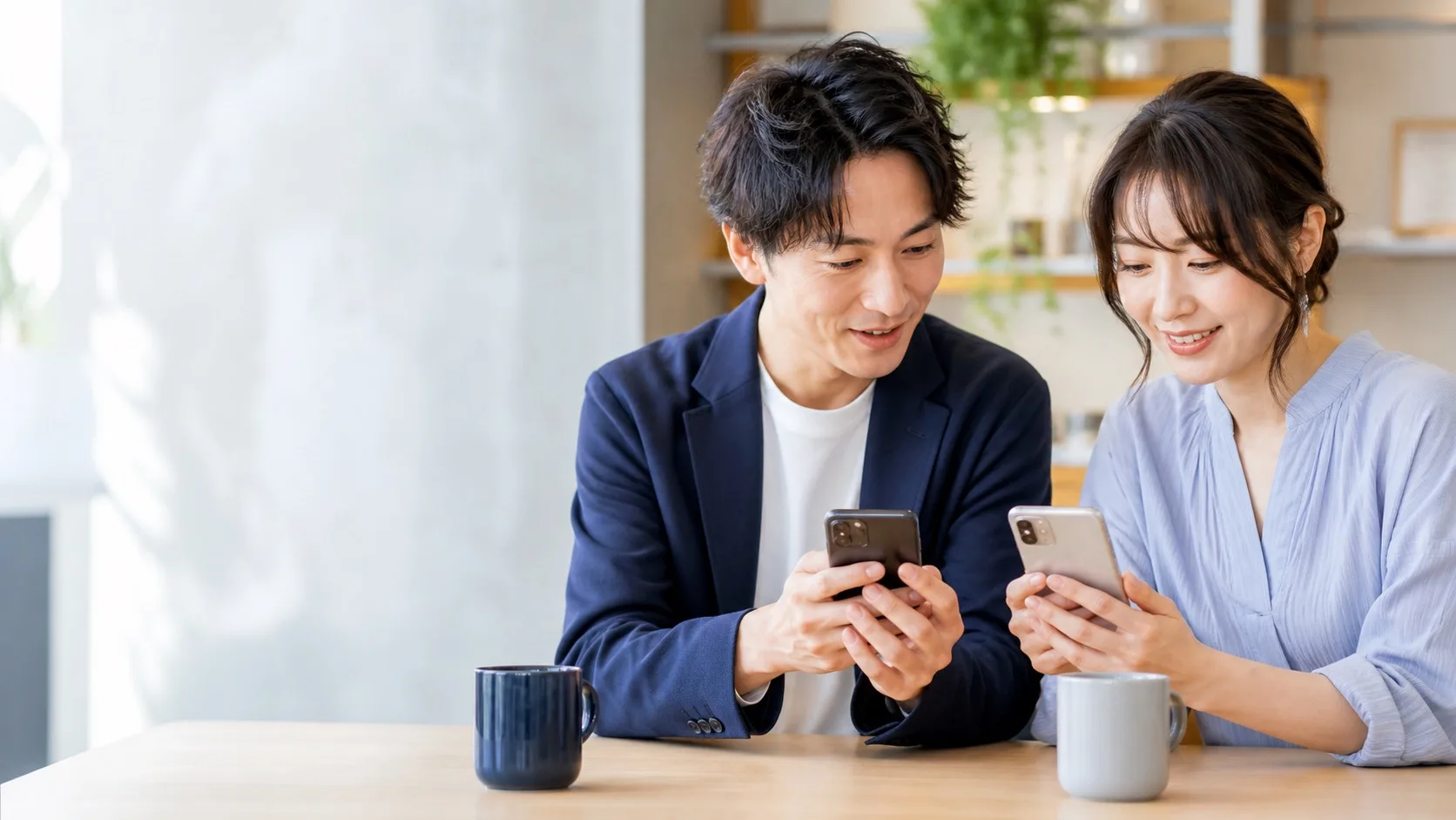 マッチングアプリの初回メッセージ例文|返信されやすい書き方とNG例のサムネイル
